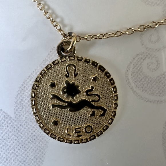Gold over Sterling Silver Zodiac Pendant Necklace 16"-18" Astrology Necklace LEO - Picture 1 of 3